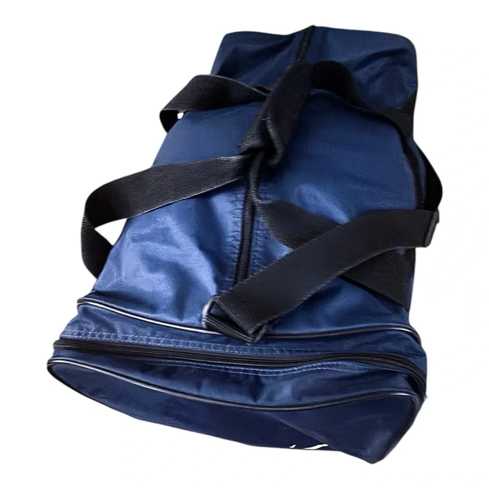 Vintage(1999)‎ Nike Mens Brasilia Training Large Duffel Bag 41L Navy White Black